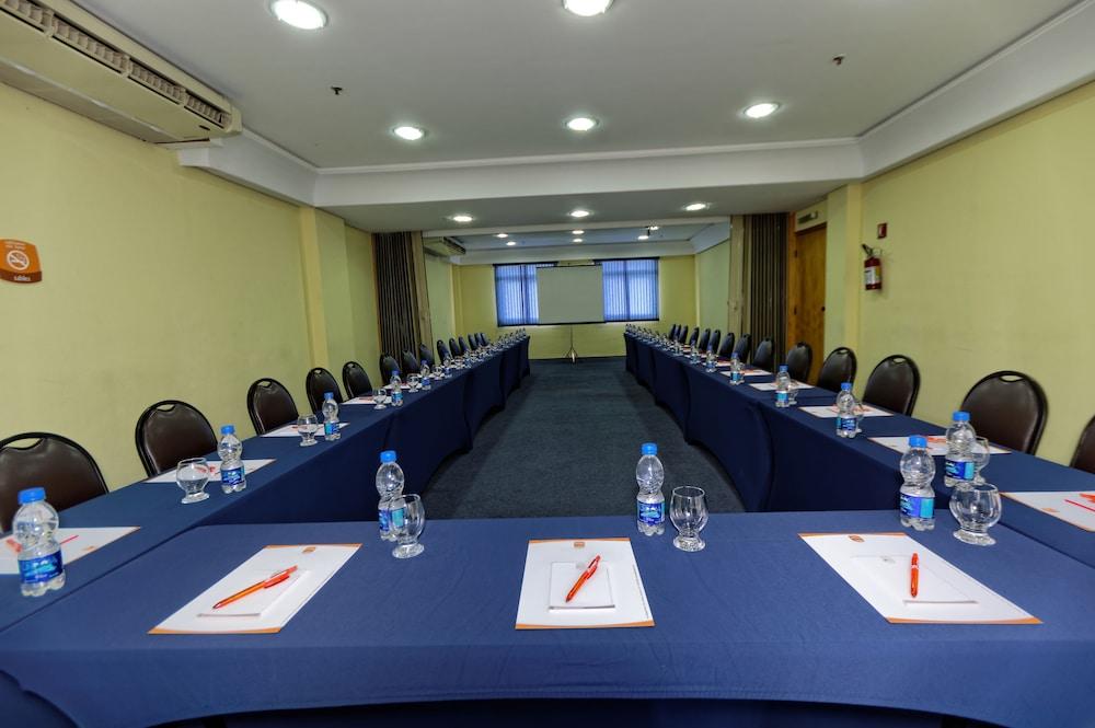 Sables Hotel جوارولوس المظهر الخارجي الصورة